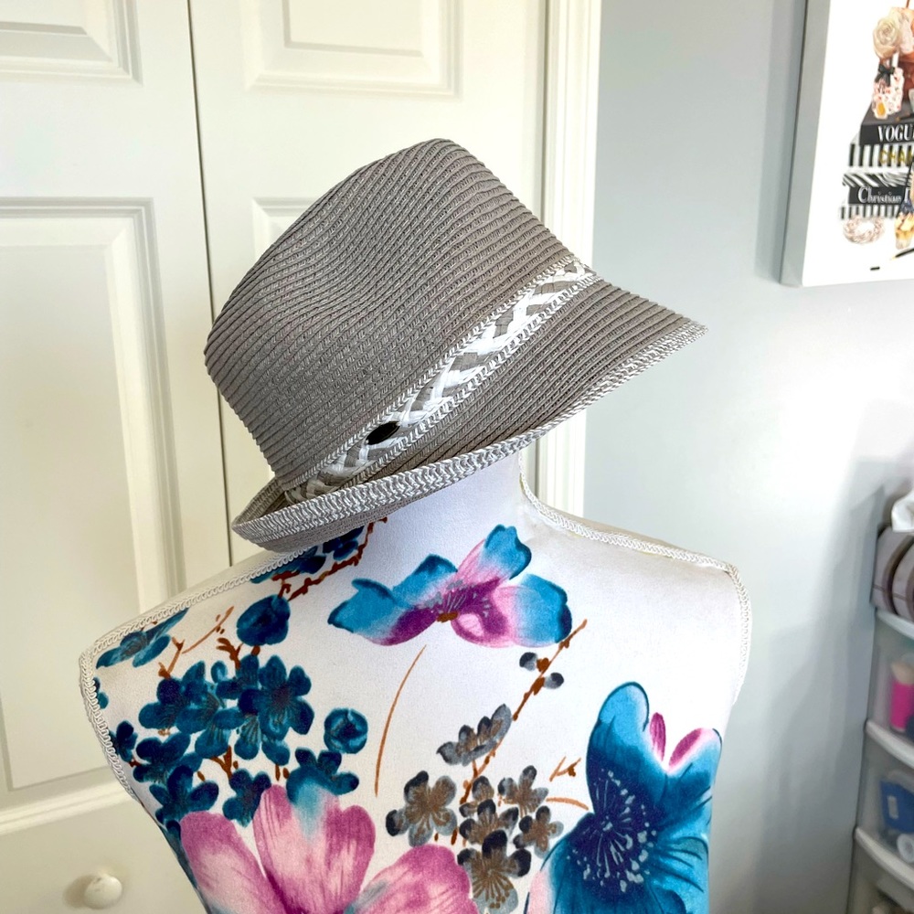 Cc hat